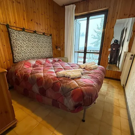 Palaghiaccio - 6 Posti Letto Affianco Al Palaghiaccio Di *