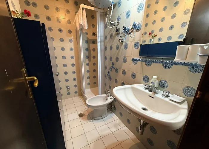 Palaghiaccio - 6 Posti Letto Affianco Al Palaghiaccio Di Appartamento