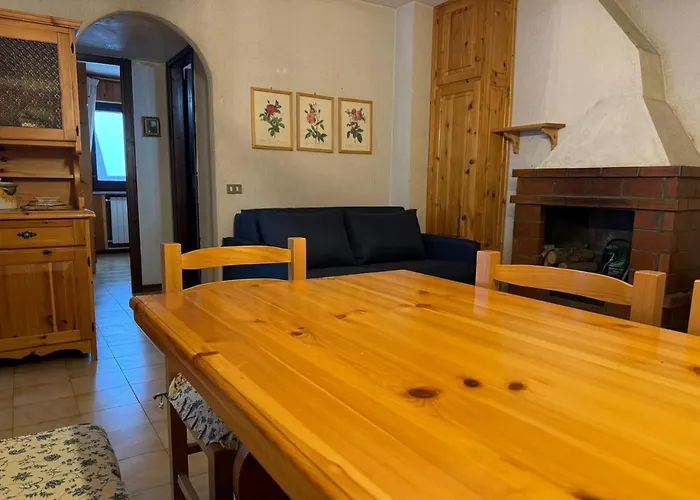 Apartamento Palaghiaccio - 6 Posti Letto Affianco Al Palaghiaccio Di *